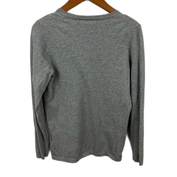 Tommy Hilfiger Grey V-Neck Sweater Size Medium - Picture 2 of 10